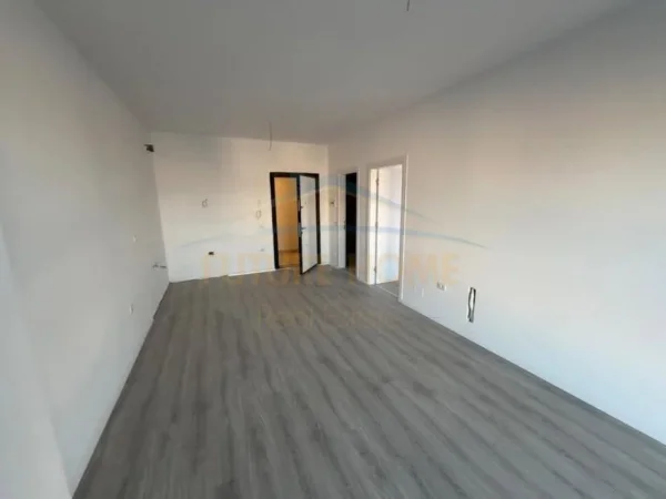 Tirane, shitet apartament 1+1+Ballkon Kati 4, 66 m² 86.000 € (Paskuqan, FAEA EVER Residence)