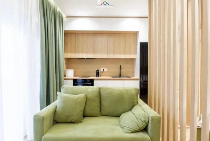 Tirane, jepet me qera garsonier 1+1 Kati 4, 32 m² 800 € (Bulevardi Bajram Curri)