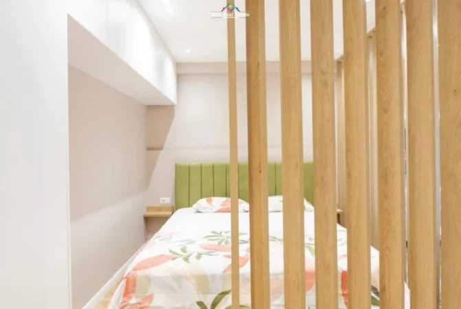 Tirane, jepet me qera garsonier 1+1 Kati 4, 32 m² 800 € (Bulevardi Bajram Curri)