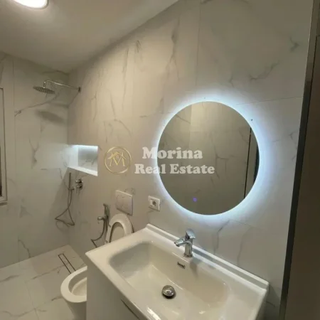 Tirane, jepet me qera apartament 1+1 Kati 5, 70 m² 500 € (Rruga Mine Peza)