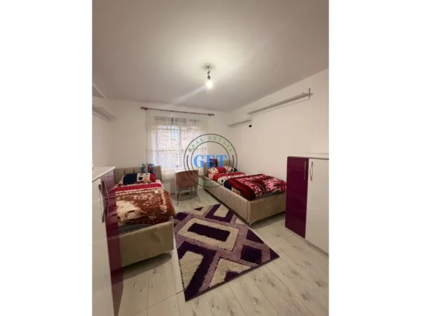 Durres, jepet me qera apartament 2+1 Kati 3, 80 m² 500 € 