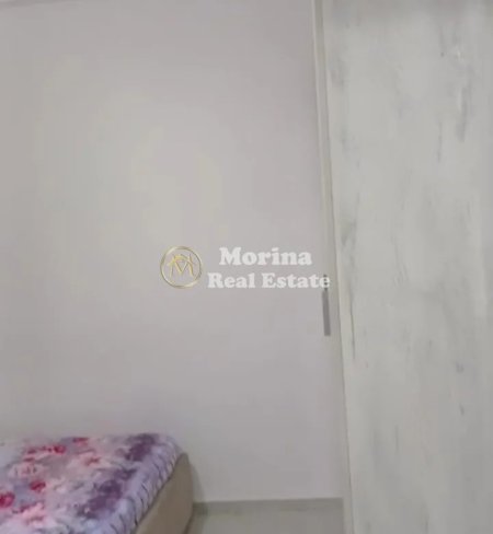 Tirane, jepet me qera apartament 1+1 Kati 3, 60 m² 350 € (Ali Demi, Mangalem21)