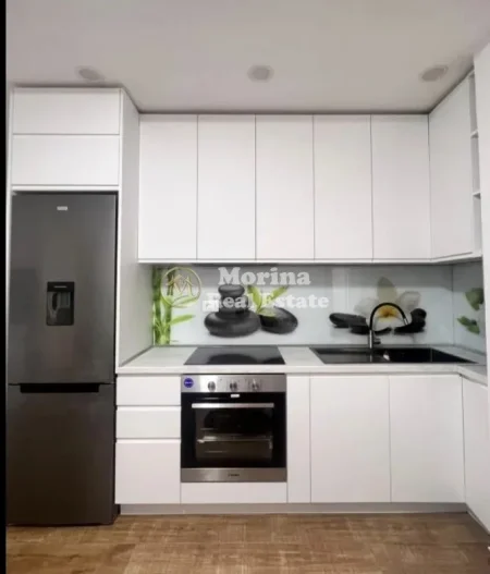 Tirane, jepet me qera shtepi 1+1 Kati 0, 40 m² 420 € (Vilat Gjermane)