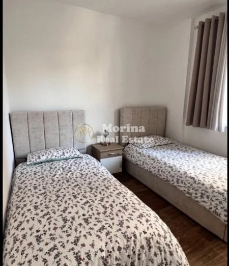 Tirane, jepet me qera shtepi 1+1 Kati 0, 40 m² 420 € (Vilat Gjermane)