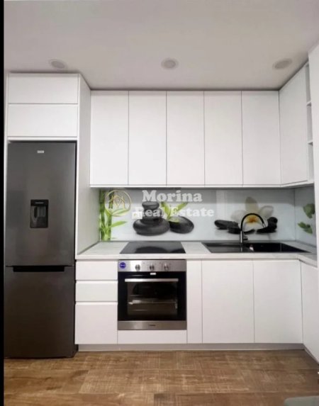 Tirane, jepet me qera shtepi 1+1 Kati 0, 40 m² 420 € (Vilat Gjermane)