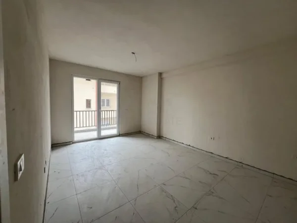 Tirane, shes apartament 2+1 Kati 2, 98 m² 88.500 € (kamez)