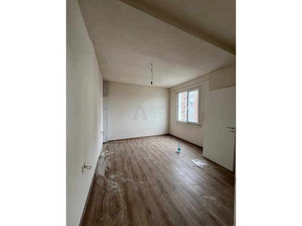 Tirane, shes apartament 2+1 Kati 6, 64 m² 62.000 € (kamez)