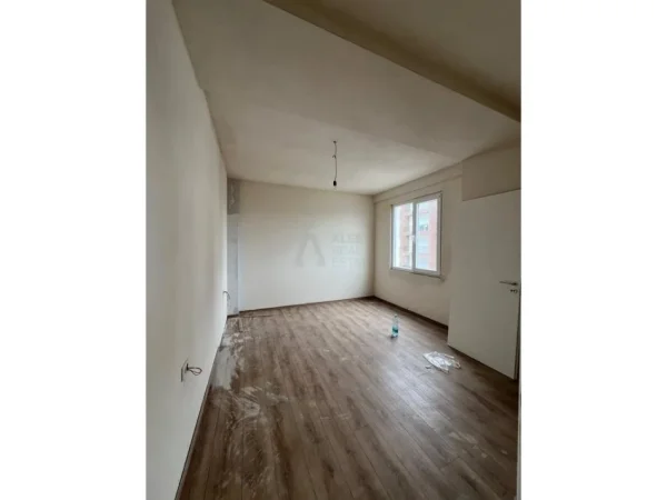 Tirane, shes apartament 2+1 Kati 6, 64 m² 62.000 € (kamez)