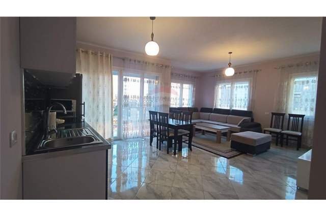 Tirane, jepet me qera apartament 1+1+A+BLK Kati 6, 88 m² 500 Euro (zogu i zi)