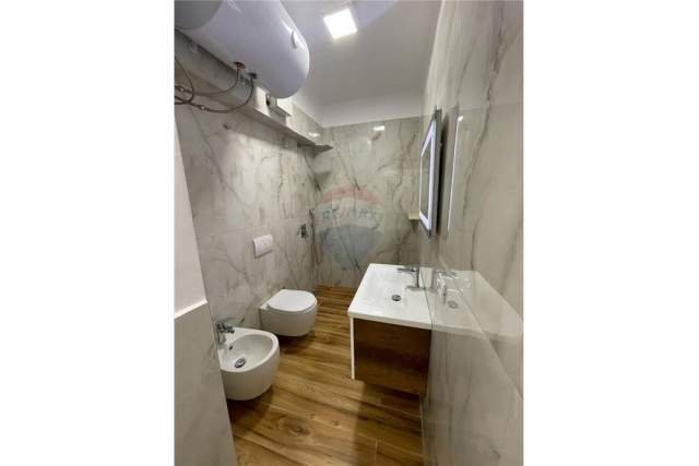 Tirane, shes apartament 1+1 Kati 4, 62 m² 138.000 Euro