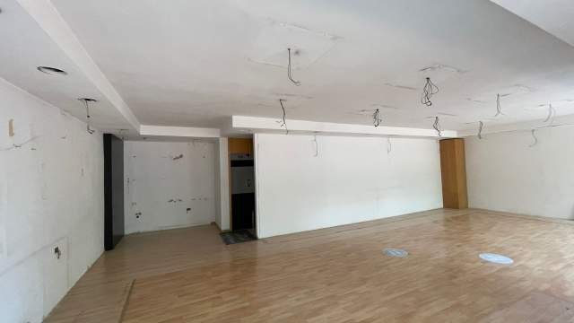 Tirane, jepet me qera dyqan Kati 0, 80 m² 1.600 Euro (Rruga Sami Frasheri)
