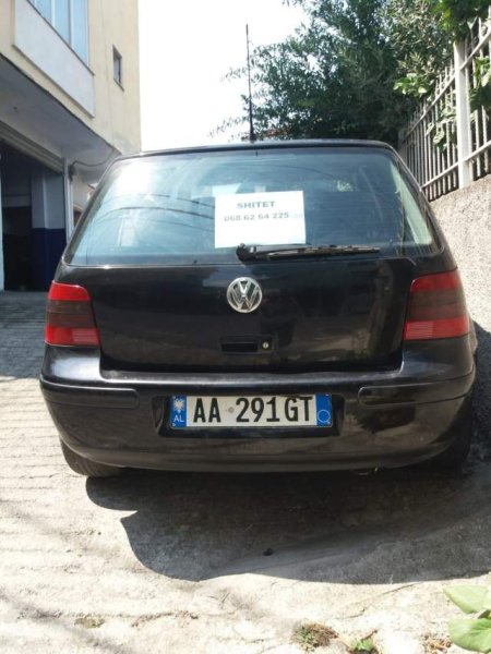 Tirane, shitet makine Volkswagen Golf 4, 2002, 1.9 TDI, manuale Viti 2002, 250.000 Leke