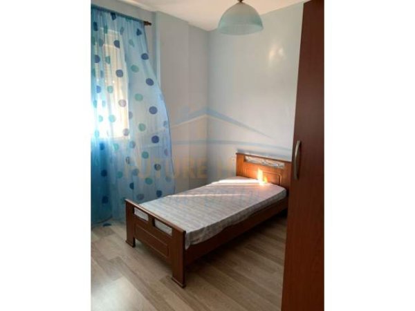 Tirane, jepet me qera apartament Kati 1, 120 m² 410 Euro (Ali Demi)