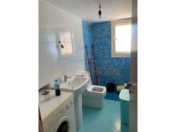 Tirane, jepet me qera apartament Kati 1, 120 m² 410 Euro (Ali Demi)