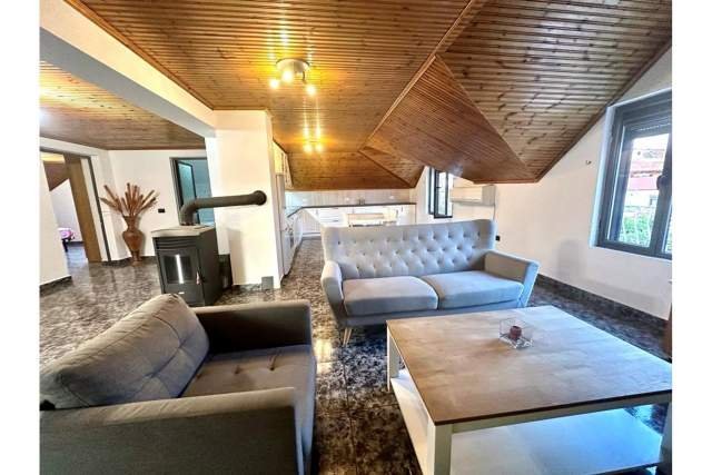 Tirane, jepet me qera apartament Kati 0, 65 m² 400 Euro (Rruga Ilia Shyti,   Xhamlliku,  Tiranë,  Shqipëri)