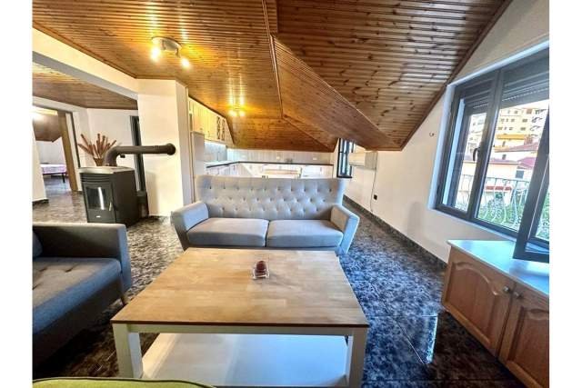 Tirane, jepet me qera apartament Kati 0, 65 m² 400 Euro (Rruga Ilia Shyti,   Xhamlliku,  Tiranë,  Shqipëri)