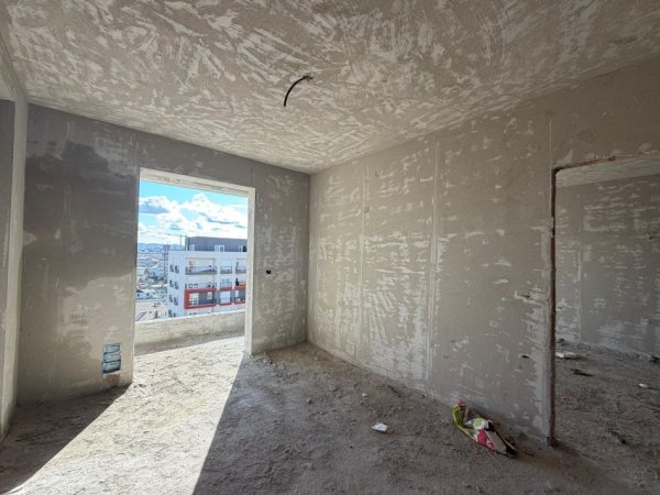 Tirane, shitet apartament 1+1+Ballkon Kati 8, 67 m² 53.700 € (Rrethi Ullirit, Kamez)