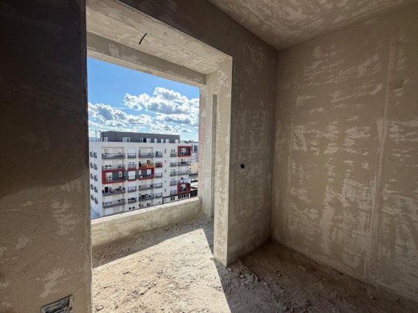 Tirane, shitet apartament 1+1+Ballkon Kati 8, 67 m² 53.700 € (Rrethi Ullirit, Kamez)