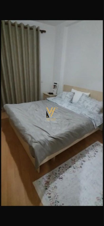 Tirane, jepet me qera apartament 1+1+Ballkon Kati 4, 65 m² 450 € (DELIJORGJI)