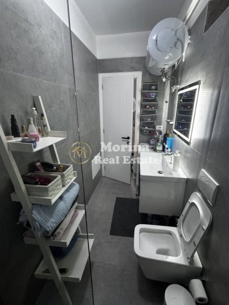 Tirane, jepet me qera apartament 1+1 Kati 4, 60 m² 400 € (Yzberisht)