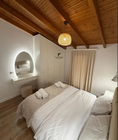 Tirane, jepet me qera apartament 1+1 Kati 3, 60 m² 850 € (KOMUNA E PARISIT)