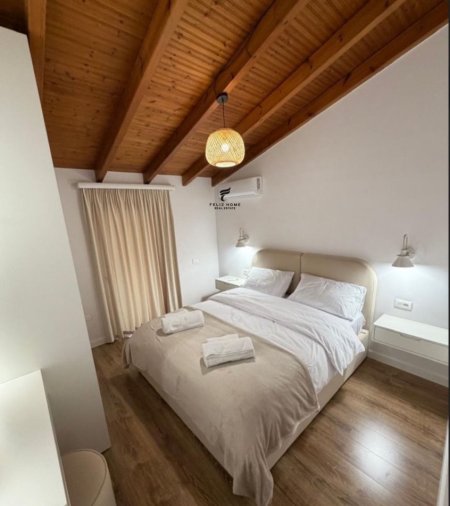 Tirane, jepet me qera apartament 1+1 Kati 3, 60 m² 850 € (KOMUNA E PARISIT)