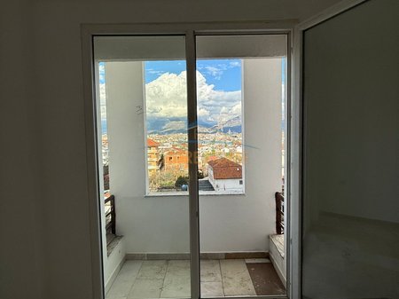 Shitet, Apartament 2+1+2, Casa Italia, Tirane. AREA63188