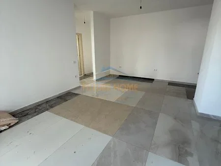 Shitet, Apartament 2+1+2, Casa Italia, Tirane. AREA63188