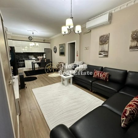 Tirane, shitet apartament 2+1 Kati 7, 110 m² 320.000 € (Rruga Qemal Stafa, Pazari Ri)