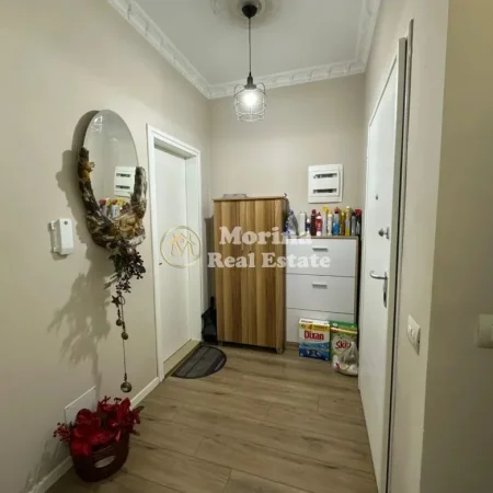 Tirane, shitet apartament 2+1 Kati 7, 110 m² 320.000 € (Rruga Qemal Stafa, Pazari Ri)
