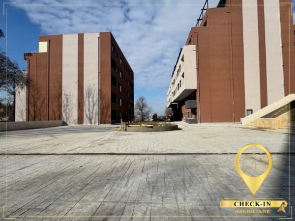 Tirane, shitet apartament 2+1+Aneks+Ballkon , 108 m² 151.200 € (Restorant Xibraku)