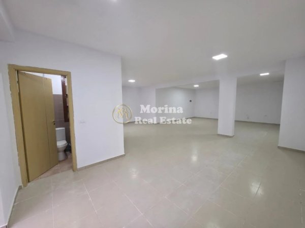 Tirane, jepet me qera ambjent biznesi Kati 1, 90 m² 900 € (Selite)