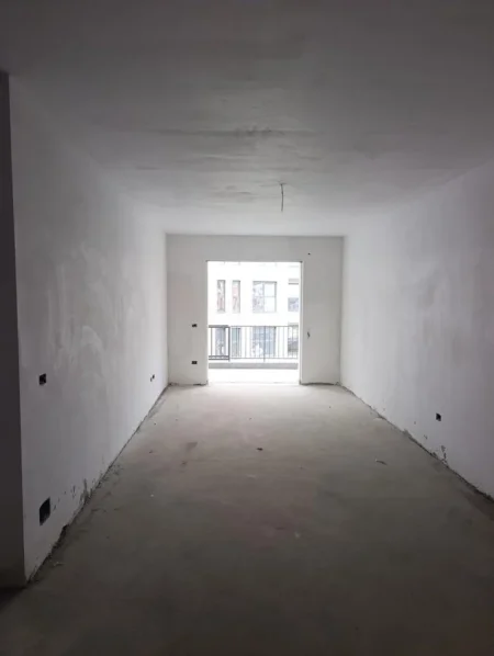 Tirane, shitet apartament 1+1 , 86 m² 77.400 € 