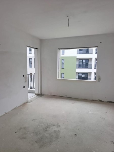 Tirane, shitet apartament 1+1 , 86 m² 77.400 € 