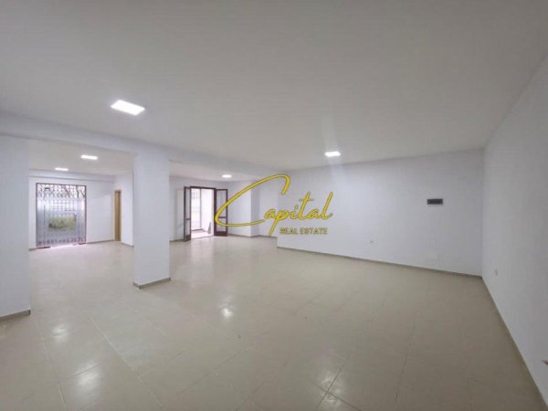 Tirane, jepet me qera ambjent biznesi Kati 0, 90 m² 900 € (KOPSHTI BOTANIK)