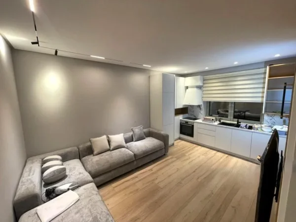 Tirane, shitet apartament 2+1 Kati 1, 78 m² 240.000 € (vasil shanto)
