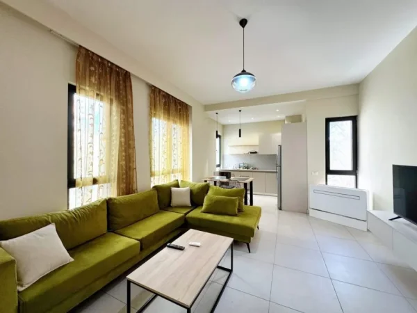 Tirane, shitet apartament 1+1 , 145.000 m² 145.000 € 