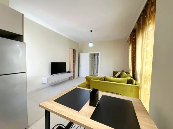 Tirane, shitet apartament 1+1 , 145.000 m² 145.000 € 