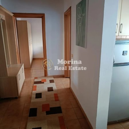 Shqiperi, jepet me qera apartament 1+1 Kati 4, 65 m² 500 € (Blloku)