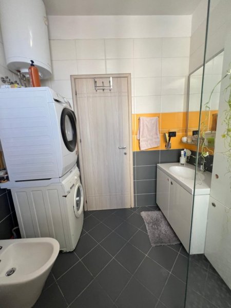 Tirane, jepet me qera apartament 2+1+Ballkon Kati 4, 86 m² 650 € (Rruga e Dibres/Rr.GJon Buzuku)