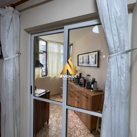 Tirane, shitet apartament 2+1+Ballkon Kati 4, 90 m² 150.000 € (rruga muzaket)