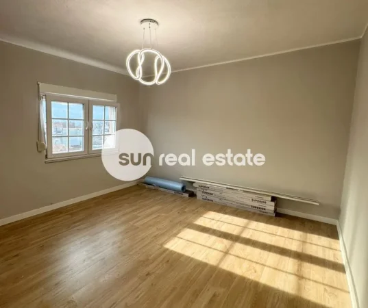 Shkoder, shitet apartament 1+1+Ballkon Kati 5, 58 m² (XHABIJE)