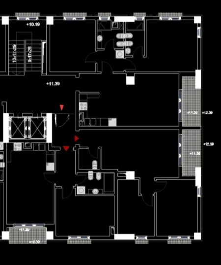 Tirane, jepet me qera zyre Kati 3, 140 m² 1.650 € (FORSINA PLAKU RRUGA E KAVAJES)