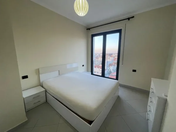 Tirane, jepet me qera apartament 1+1+Ballkon Kati 7, 55 m² 550 € (Fakulteti i mjeksise)