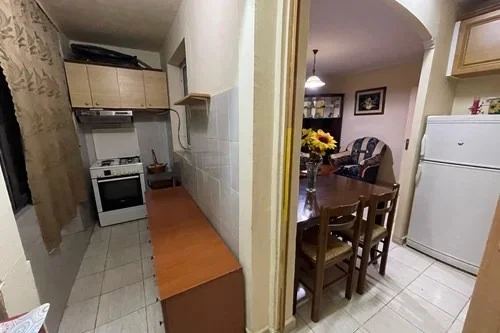 Tirane, jepet me qera apartament 1+1 Kati 5, 50 m² 450 € (Rruga Ali Demi)