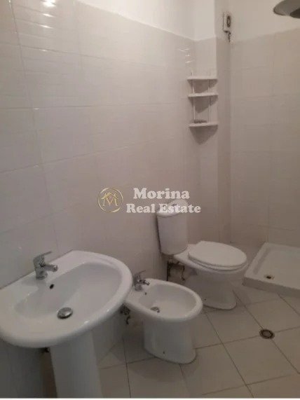 Tirane, jepet me qera apartament 1+1 Kati 6, 60 m² 250 € (Astir)