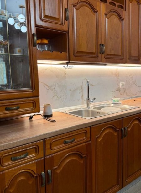 Tirane, jepet me qera apartament 2+1 Kati 1, 110 m² 700 € (SIRI KODRA)