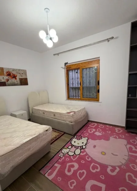 Tirane, jepet me qera apartament 2+1 Kati 1, 110 m² 700 € (SIRI KODRA)