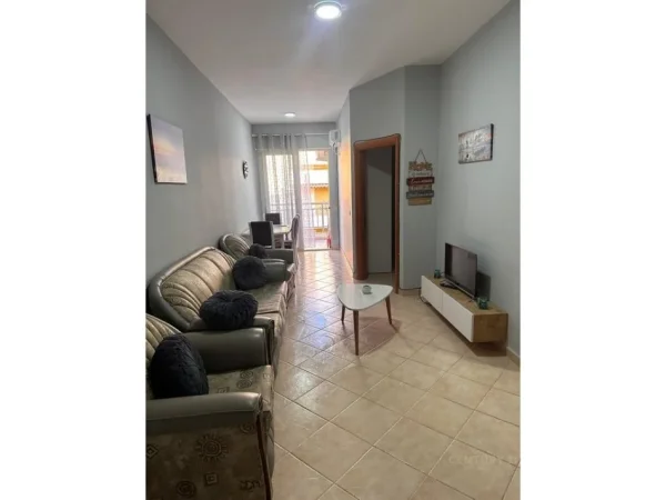 Vlore, shitet apartament 1+1+Ballkon Kati 5, 54 m² 77.000 € 