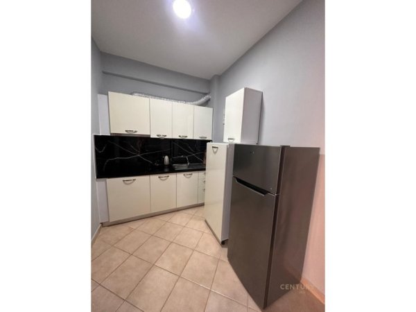 Vlore, shitet apartament 1+1+Ballkon Kati 5, 54 m² 77.000 € 
